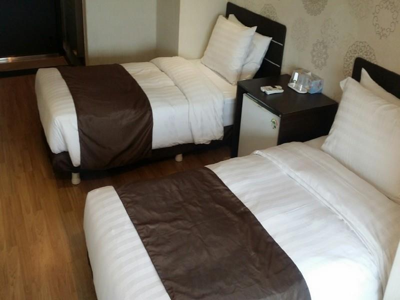 Richen County Hotel Seoul Bagian luar foto