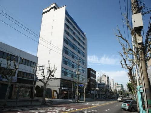 Richen County Hotel Seoul Bagian luar foto